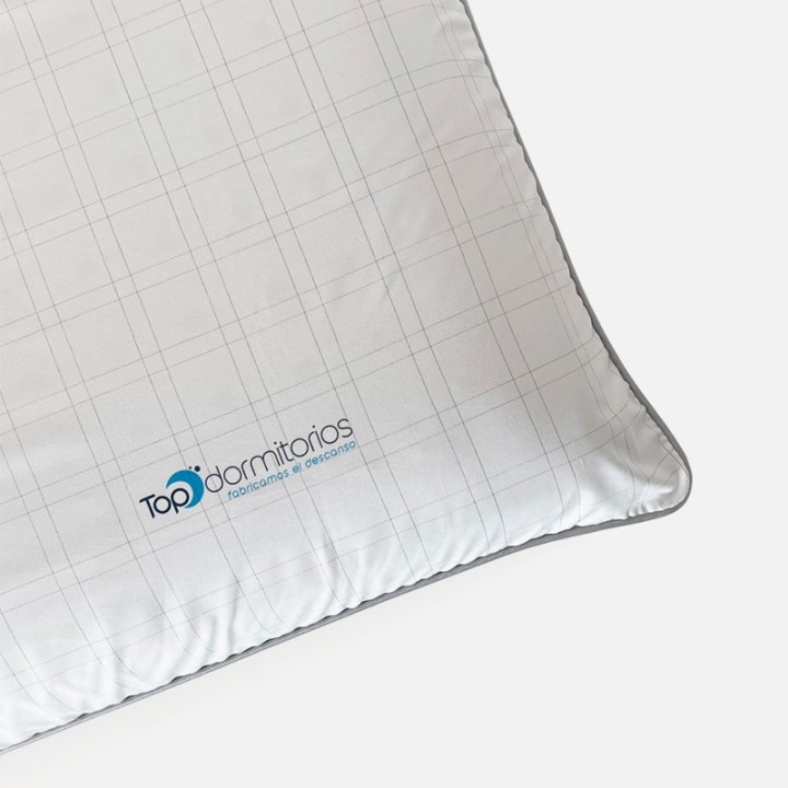 Almohada Viscoelástica Carbono Perforado